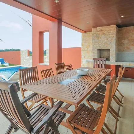 Litoral Villa